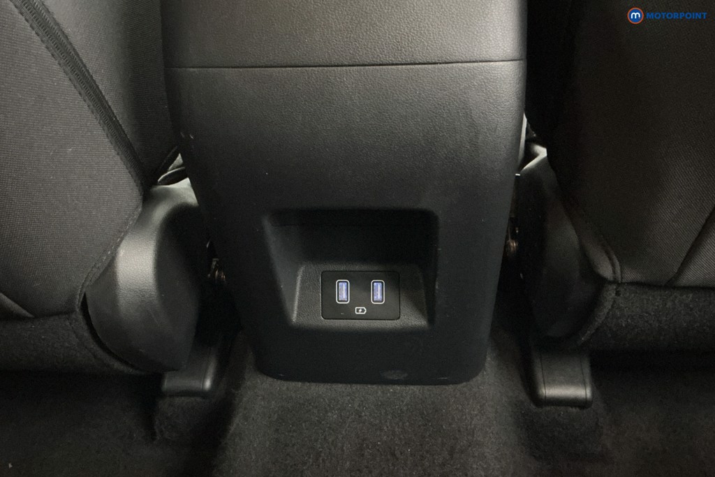 Hyundai Tucson Se Connect Manual Petrol SUV - Stock Number (1596593) - 14th supplementary image