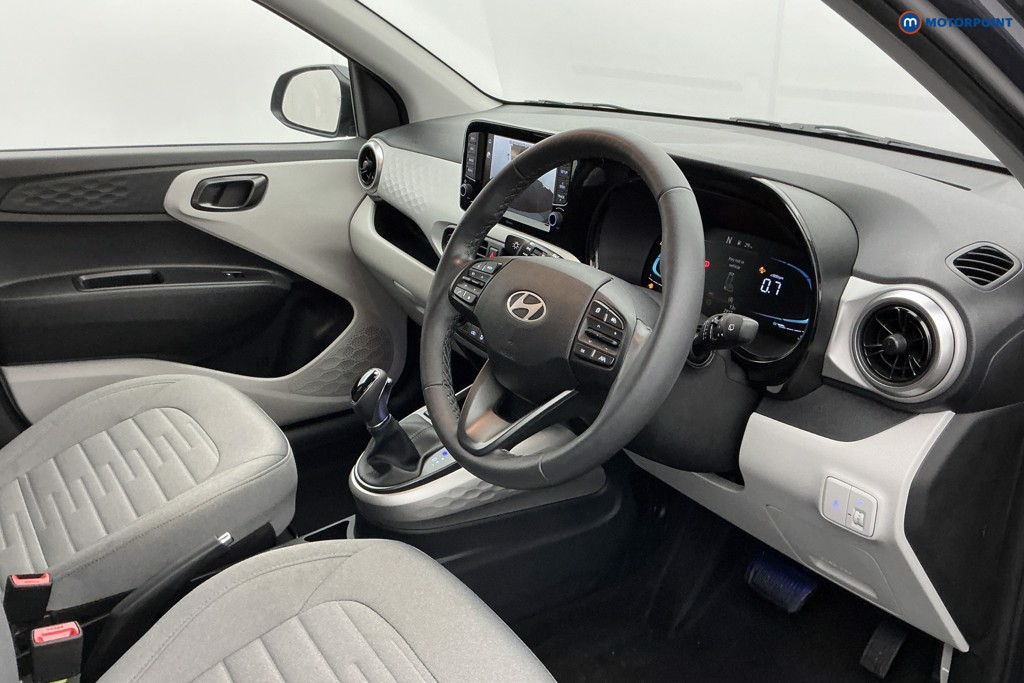 Hyundai I10 Premium Automatic Petrol Hatchback - Stock Number (1597326) - 9th supplementary image