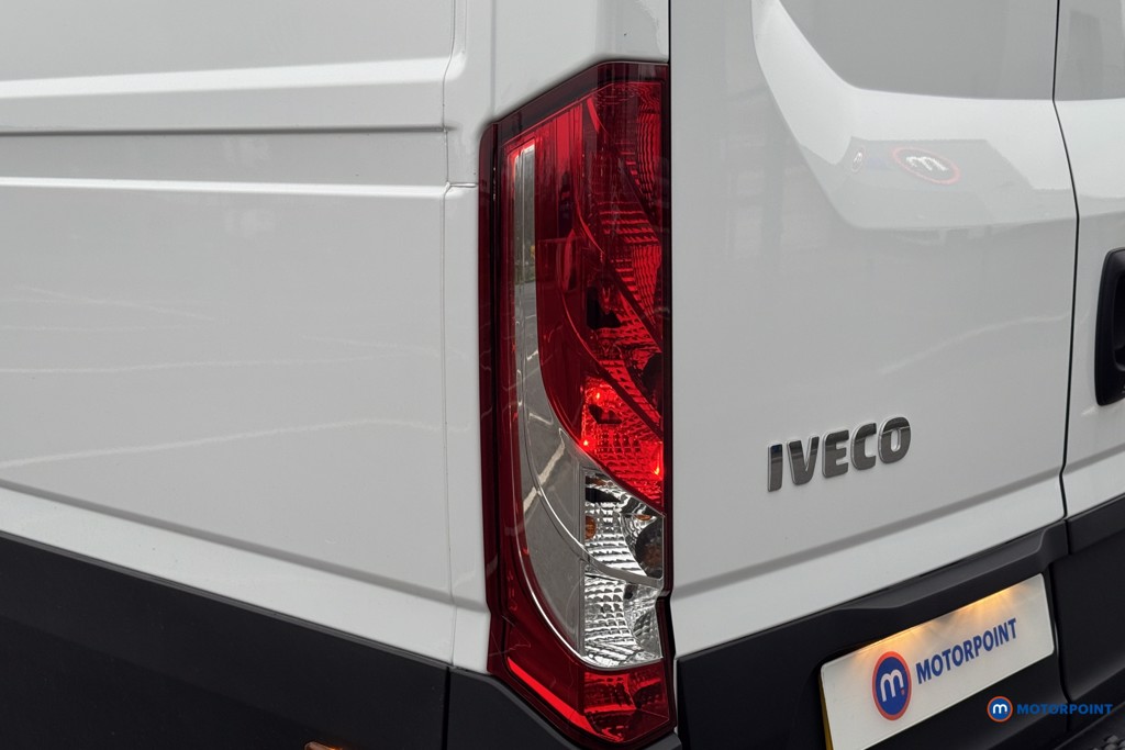 Iveco Daily Business Manual Diesel Extra High Roof - Stock Number (1597476) - 4th supplementary image