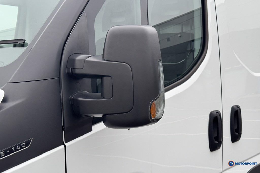 Iveco Daily Business Manual Diesel Extra High Roof - Stock Number (1597476) - 5th supplementary image