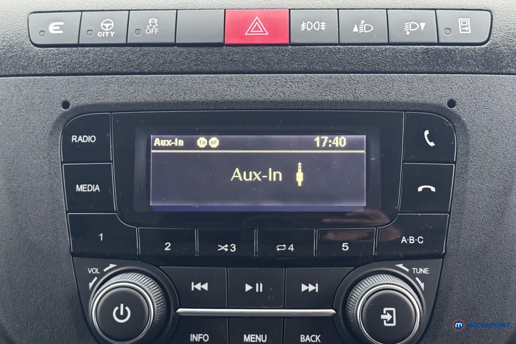 Iveco Daily Business Manual Diesel Extra High Roof - Stock Number (1597476) - 22nd supplementary image