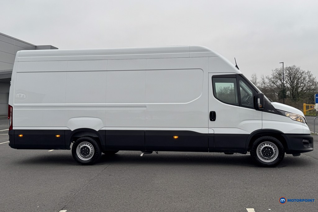 Iveco Daily Business Manual Diesel Extra High Roof - Stock Number (1597476) - Drivers side