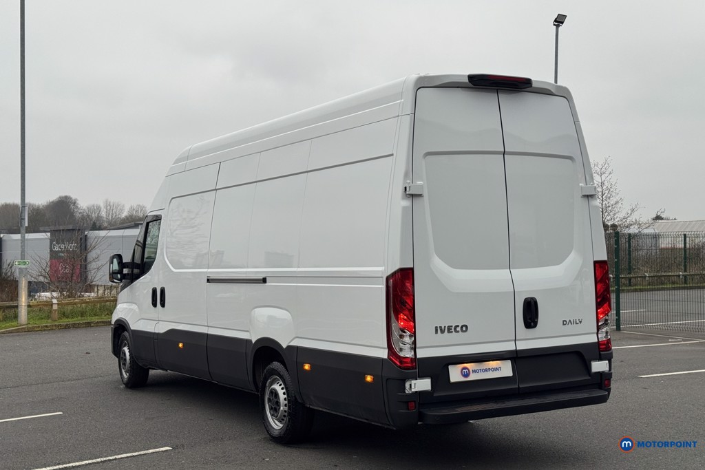 Iveco Daily Business Manual Diesel Extra High Roof - Stock Number (1597476) - Passenger side rear corner