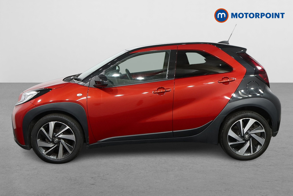 Toyota Aygo X Exclusive Manual Petrol Hatchback - Stock Number (1597597) - Passenger side