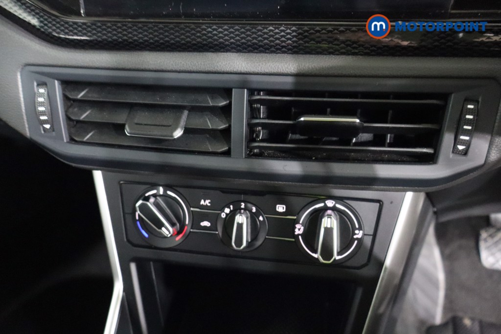Volkswagen Polo Life Manual Petrol Hatchback - Stock Number (1597599) - 10th supplementary image