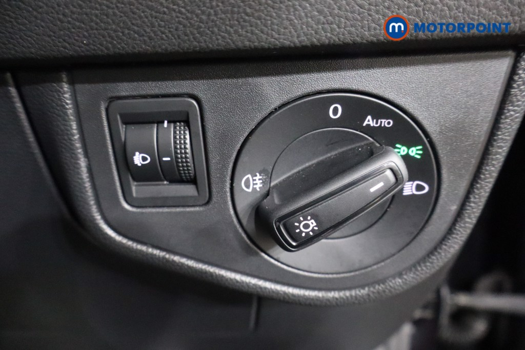 Volkswagen Polo Life Manual Petrol Hatchback - Stock Number (1597599) - 16th supplementary image