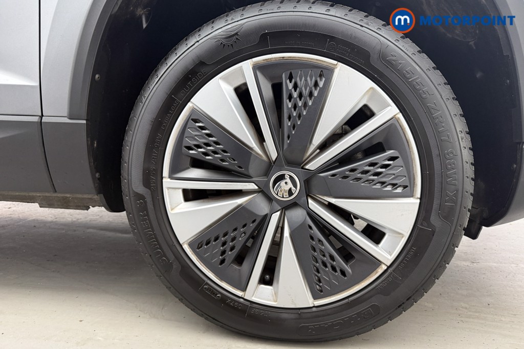 Skoda Karoq Se Drive Manual Petrol SUV - Stock Number (1599369) - 34th supplementary image