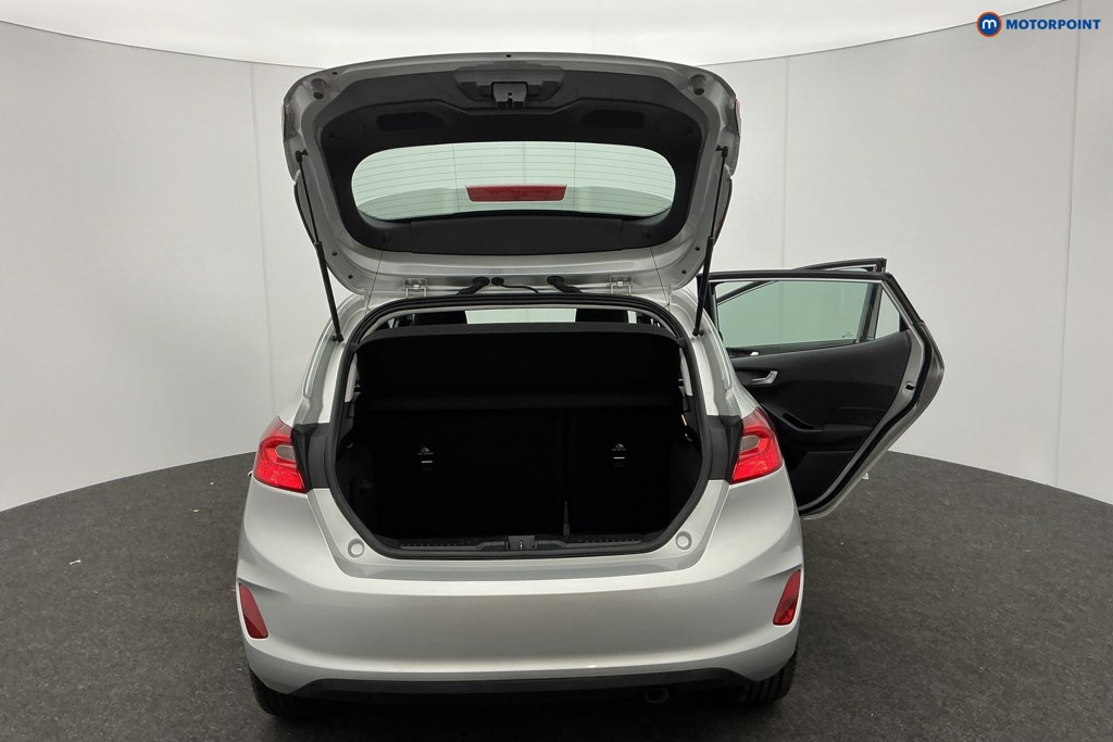 Ford Fiesta Zetec Manual Petrol Hatchback - Stock Number (1599570) - 3rd supplementary image