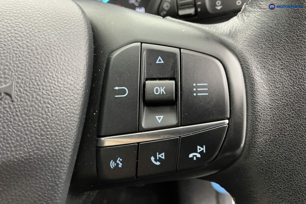 Ford Fiesta Zetec Manual Petrol Hatchback - Stock Number (1599570) - 20th supplementary image