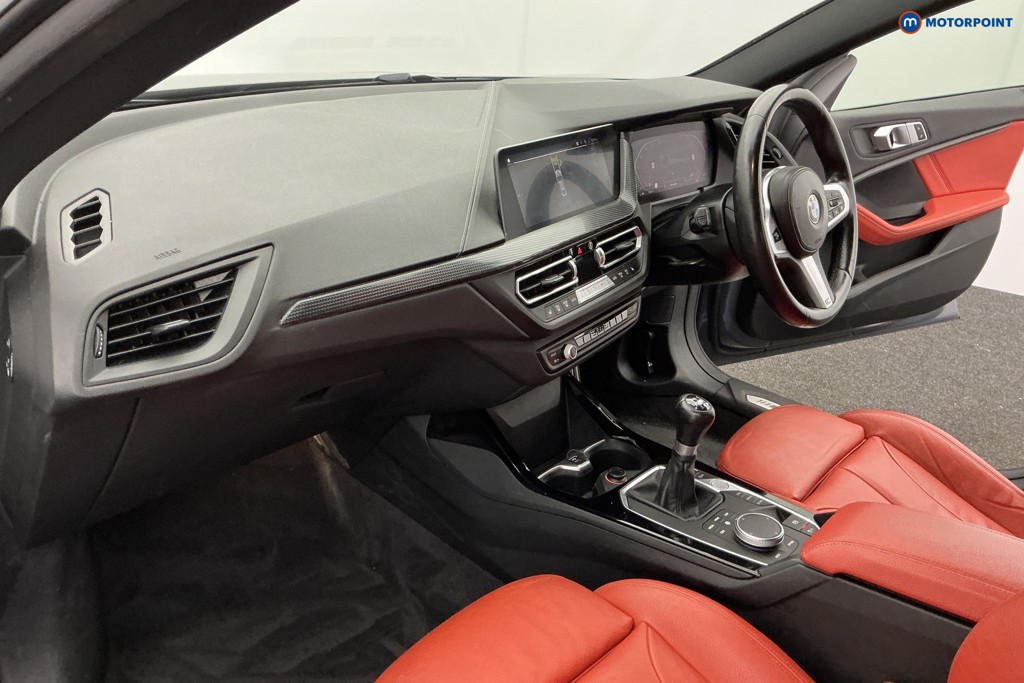 BMW 2 Series M Sport Manual Petrol Saloon - Stock Number (1599945) - 9th supplementary image