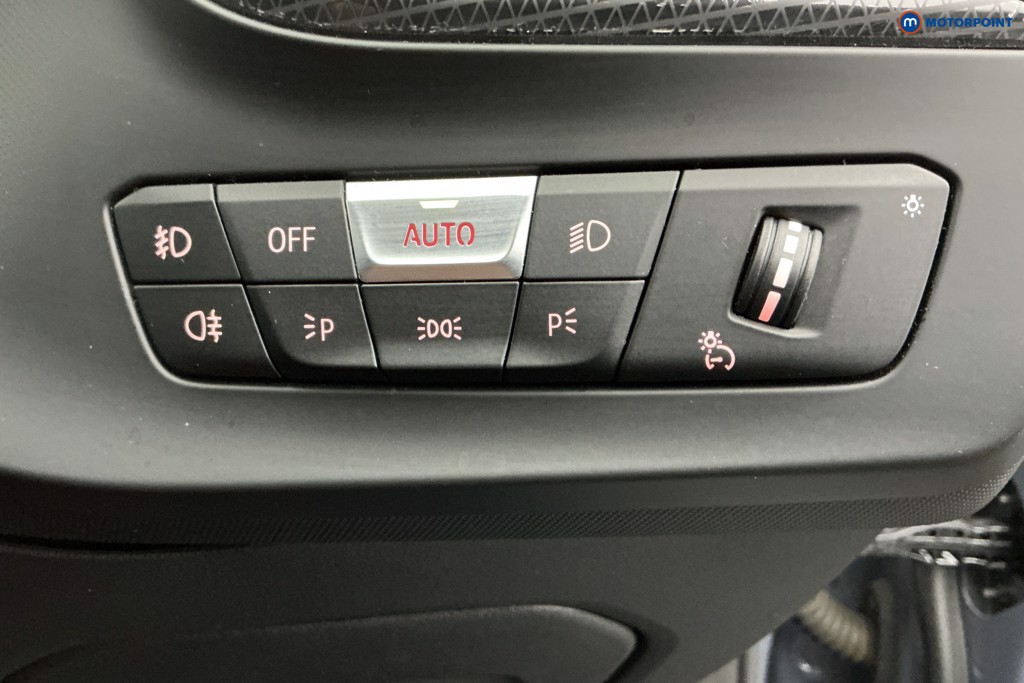 BMW 2 Series M Sport Manual Petrol Saloon - Stock Number (1599945) - 21st supplementary image