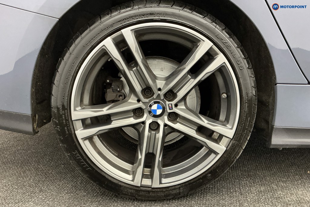 BMW 2 Series M Sport Manual Petrol Saloon - Stock Number (1599945) - 36th supplementary image