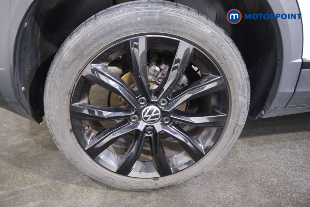 Volkswagen T-Roc Black Edition Manual Petrol SUV - Stock Number (1600498) - 20th supplementary image