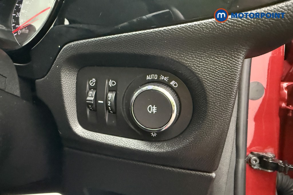 Vauxhall Corsa Se Edition Manual Petrol Hatchback - Stock Number (1600607) - 15th supplementary image