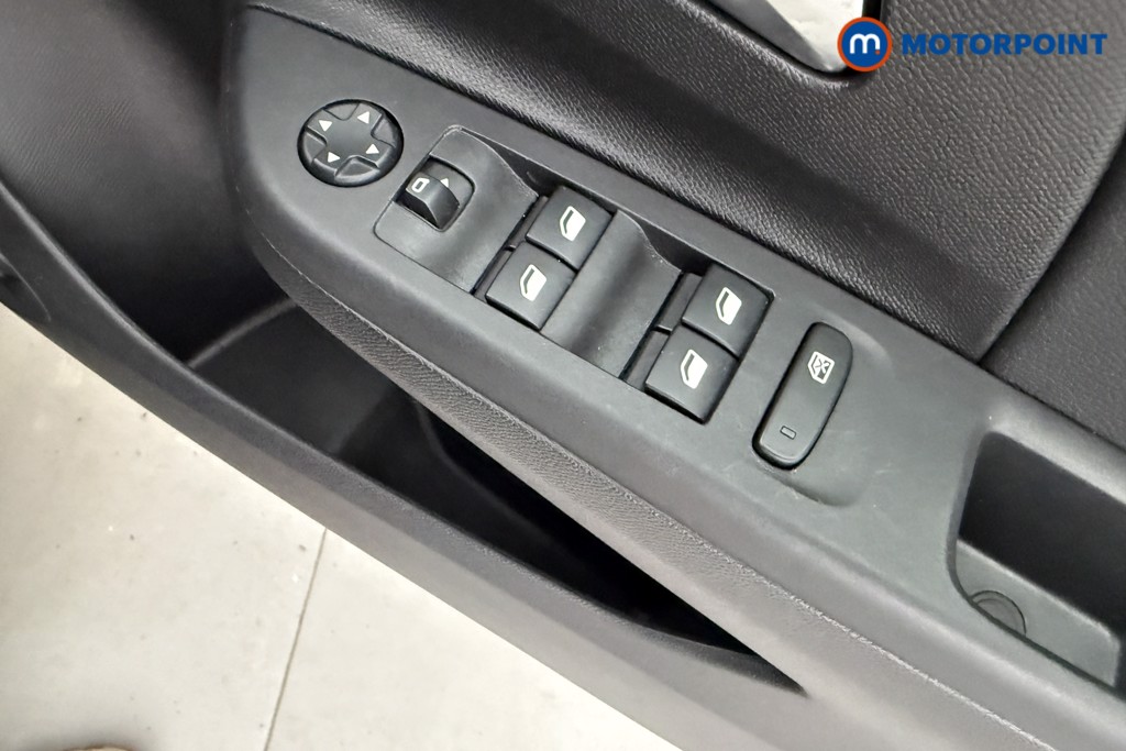 Vauxhall Corsa GS Manual Petrol Hatchback - Stock Number (1600782) - 16th supplementary image