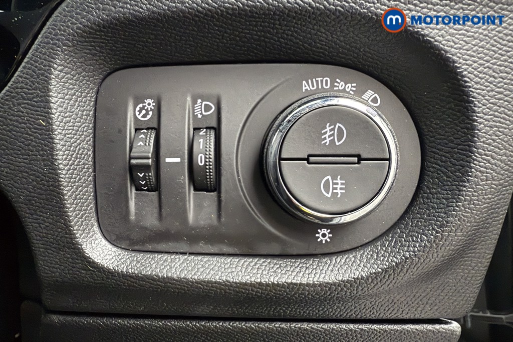 Vauxhall Corsa GS Manual Petrol Hatchback - Stock Number (1600868) - 16th supplementary image