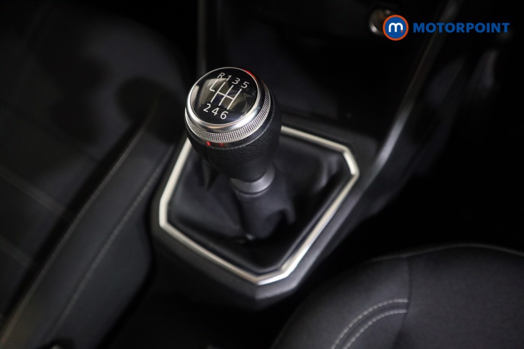 Dacia Sandero Comfort Manual Petrol Hatchback - Stock Number (1601000) - 8th supplementary image