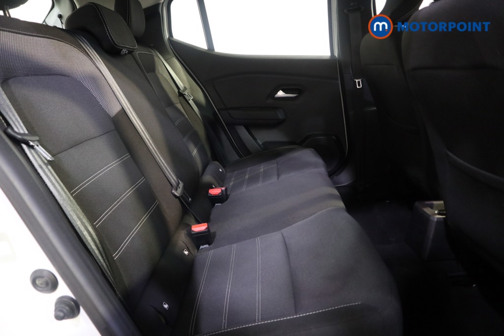 Dacia Sandero Comfort Manual Petrol Hatchback - Stock Number (1601000) - 11th supplementary image