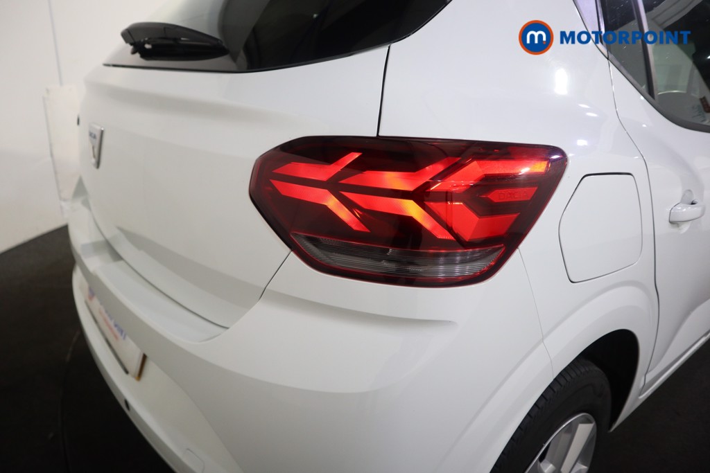 Dacia Sandero Comfort Manual Petrol Hatchback - Stock Number (1601000) - 22nd supplementary image