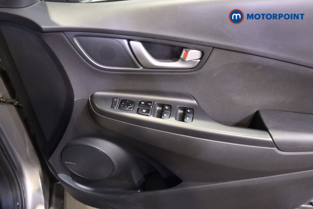 Hyundai Kona Premium Manual Petrol SUV - Stock Number (1601225) - 9th supplementary image
