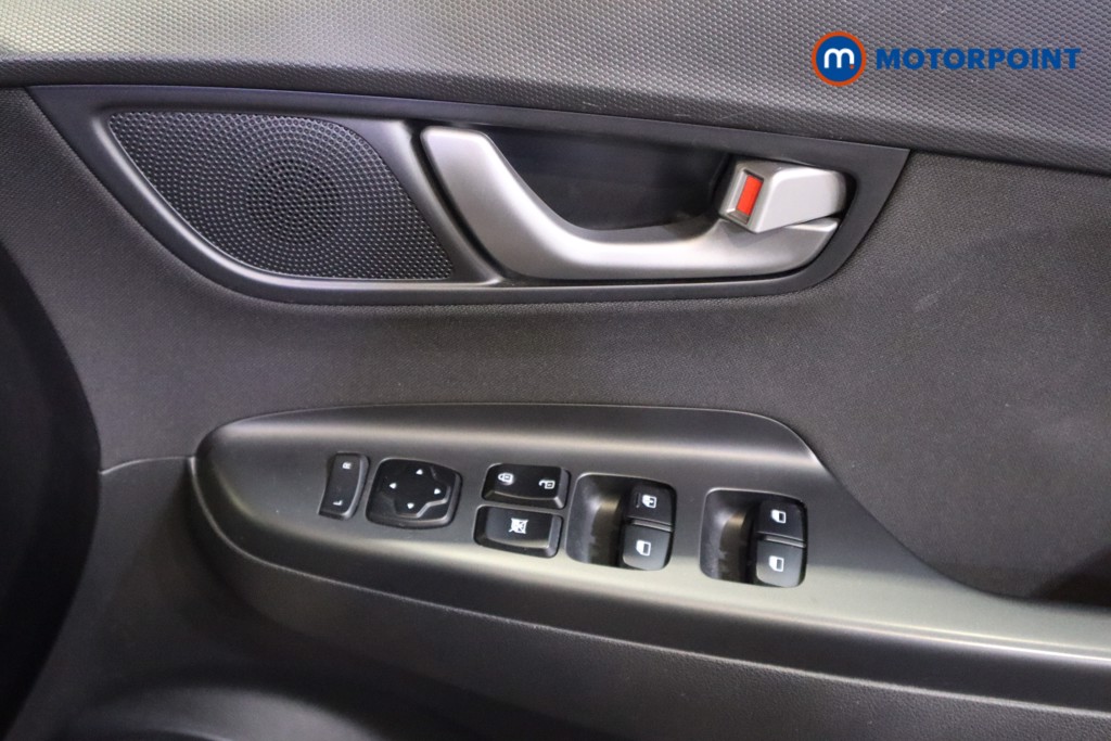 Hyundai Kona Premium Manual Petrol SUV - Stock Number (1601225) - 10th supplementary image