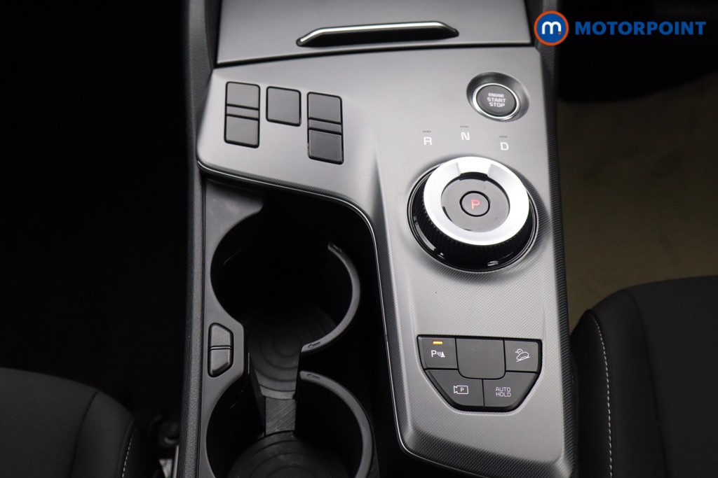 KIA Sportage Pure Automatic Petrol-Electric Hybrid SUV - Stock Number (1601538) - 7th supplementary image