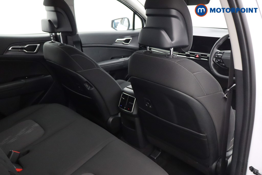 KIA Sportage Pure Automatic Petrol-Electric Hybrid SUV - Stock Number (1601538) - 14th supplementary image