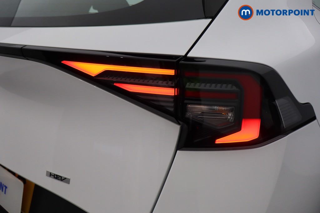 KIA Sportage Pure Automatic Petrol-Electric Hybrid SUV - Stock Number (1601538) - 17th supplementary image