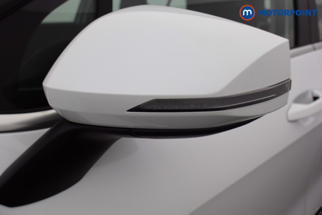 KIA Sportage Pure Automatic Petrol-Electric Hybrid SUV - Stock Number (1601538) - 19th supplementary image