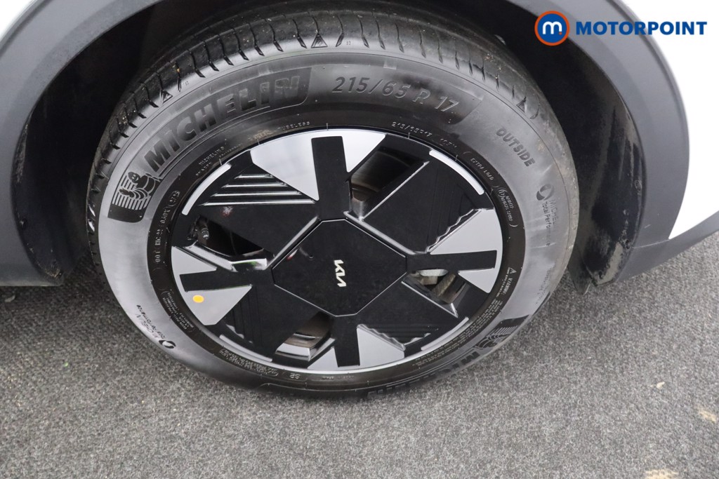 KIA Sportage Pure Automatic Petrol-Electric Hybrid SUV - Stock Number (1601538) - 22nd supplementary image