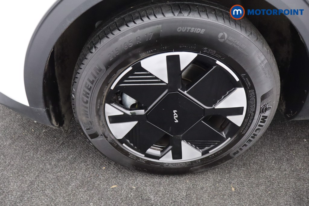 KIA Sportage Pure Automatic Petrol-Electric Hybrid SUV - Stock Number (1601538) - 25th supplementary image