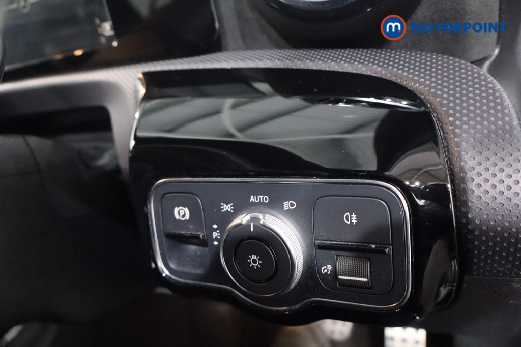 Mercedes-Benz A Class Amg Line Automatic Petrol Hatchback - Stock Number (1601910) - 17th supplementary image