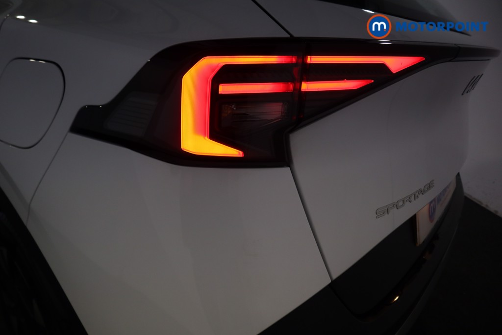 KIA Sportage Pure Automatic Petrol-Electric Hybrid SUV - Stock Number (1602026) - 25th supplementary image
