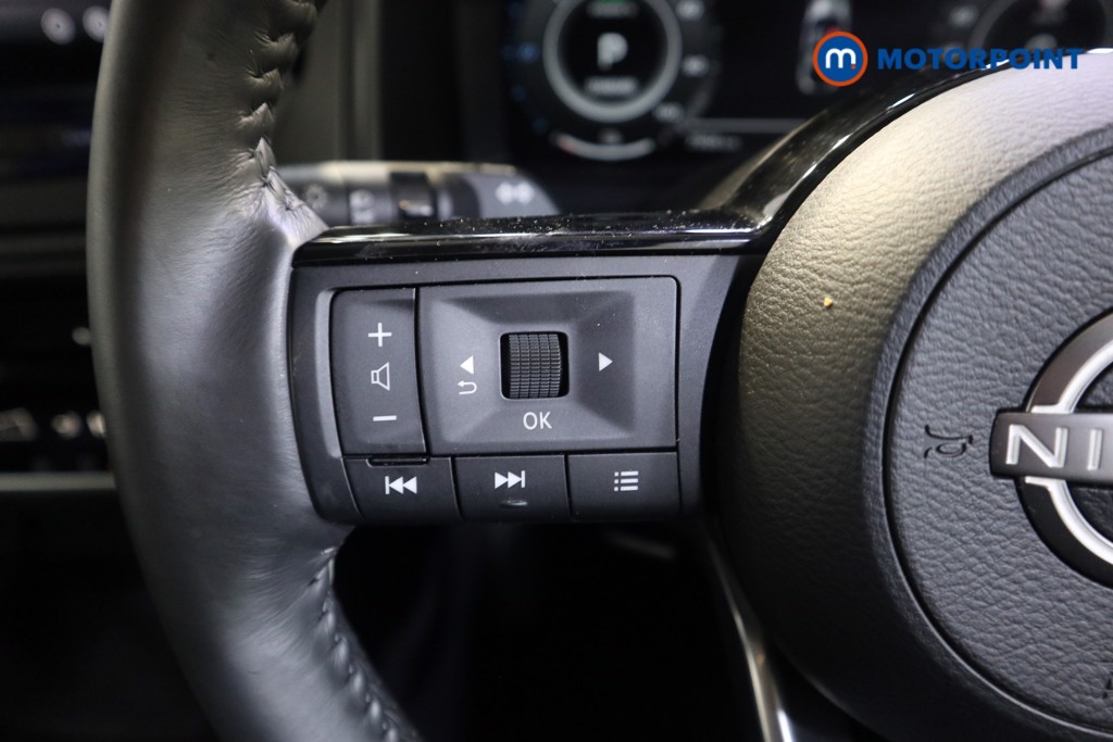 Nissan Qashqai N-Connecta Automatic Petrol-Electric Hybrid SUV - Stock Number (1602833) - 3rd supplementary image