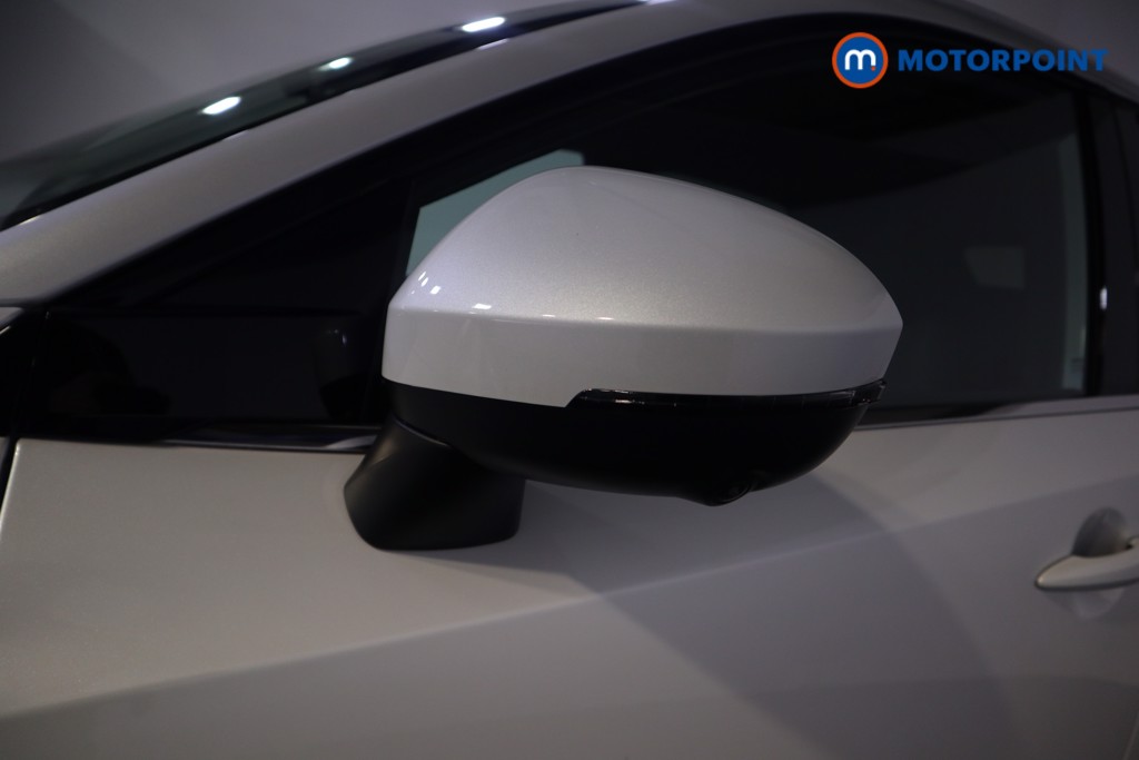 Nissan Qashqai N-Connecta Automatic Petrol-Electric Hybrid SUV - Stock Number (1602833) - 29th supplementary image