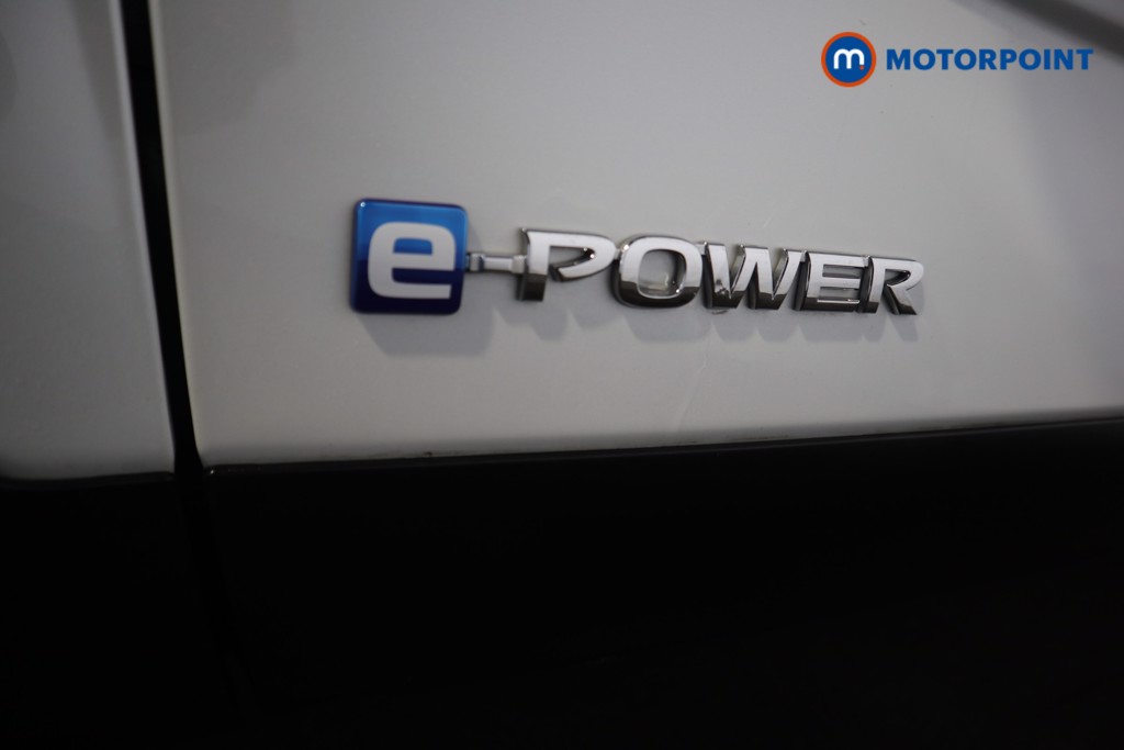 Nissan Qashqai N-Connecta Automatic Petrol-Electric Hybrid SUV - Stock Number (1602833) - 30th supplementary image
