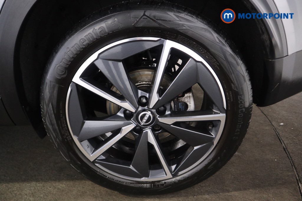 Nissan Qashqai Tekna Automatic Petrol SUV - Stock Number (1602952) - 23rd supplementary image