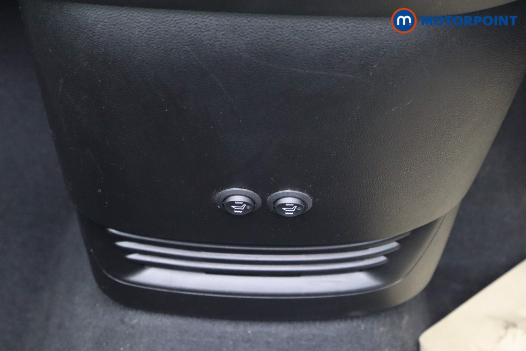 Fiat 500 La Prima Automatic Electric Convertible - Stock Number (1603045) - 9th supplementary image