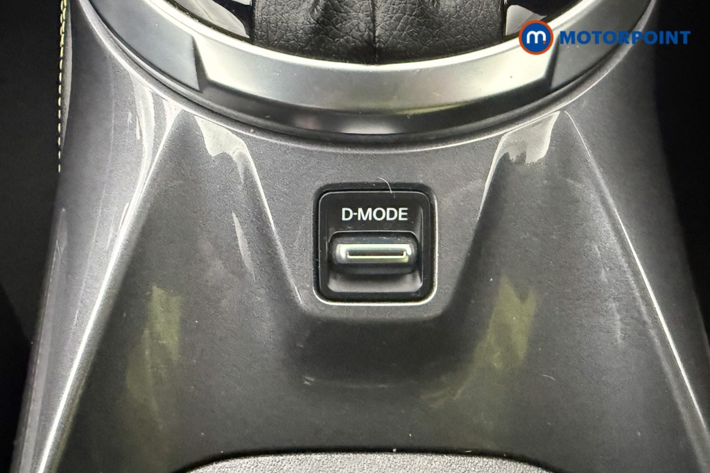 Nissan Juke Kiiro Automatic Petrol SUV - Stock Number (1603097) - 17th supplementary image