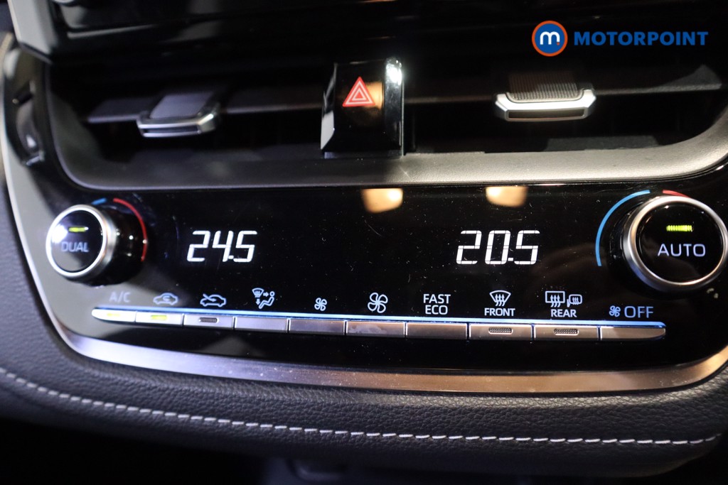 Toyota Corolla Design Automatic Petrol-Electric Hybrid Hatchback - Stock Number (1603379) - 5th supplementary image