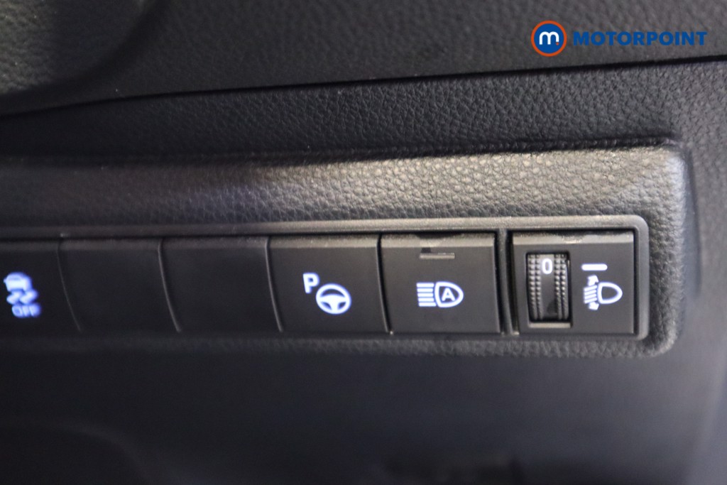 Toyota Corolla Design Automatic Petrol-Electric Hybrid Hatchback - Stock Number (1603379) - 12th supplementary image