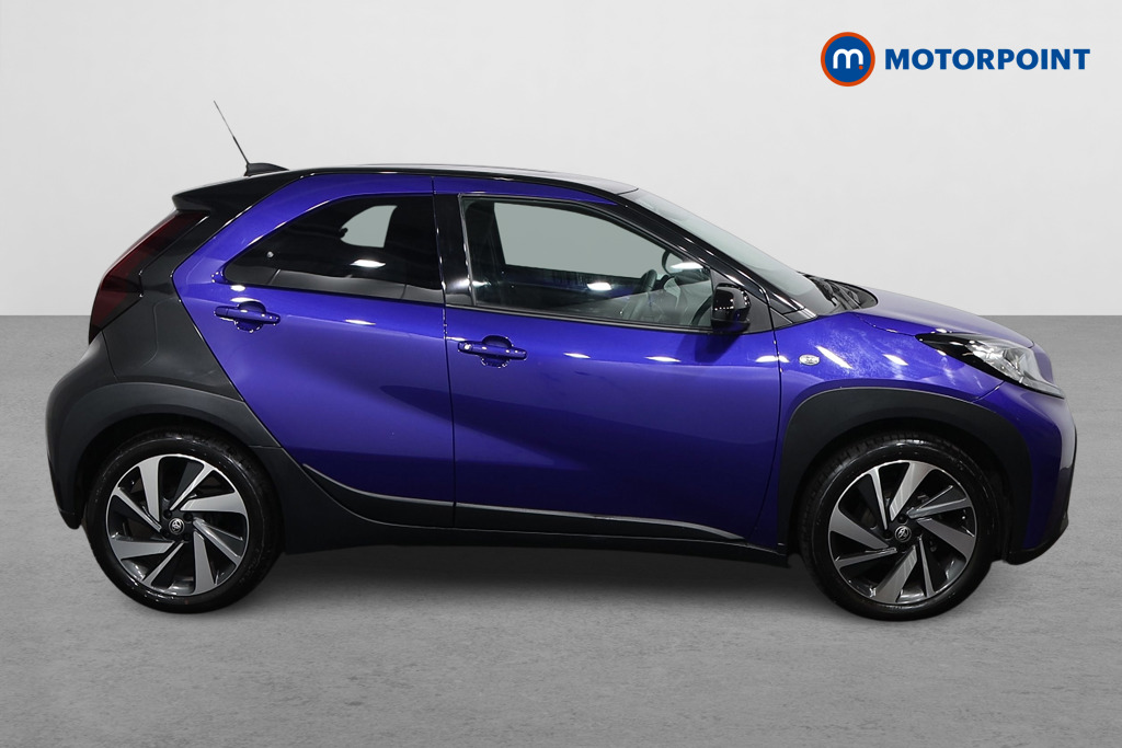 Toyota Aygo X Edge Manual Petrol Hatchback - Stock Number (1603510) - Drivers side