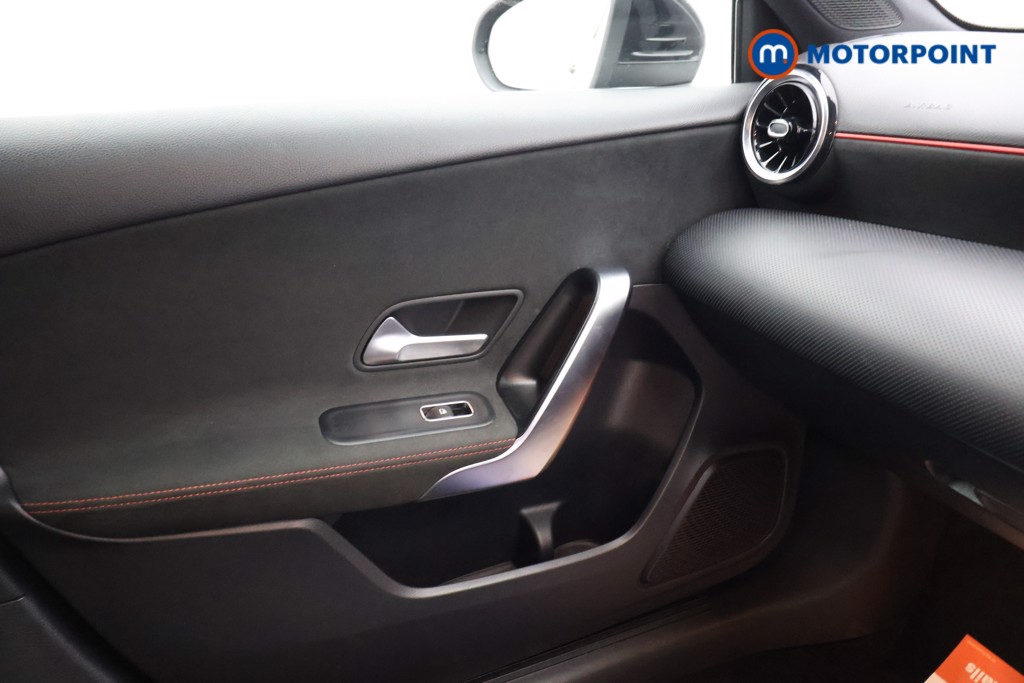 Mercedes-Benz A Class Amg Line Automatic Diesel Hatchback - Stock Number (1603551) - 11th supplementary image