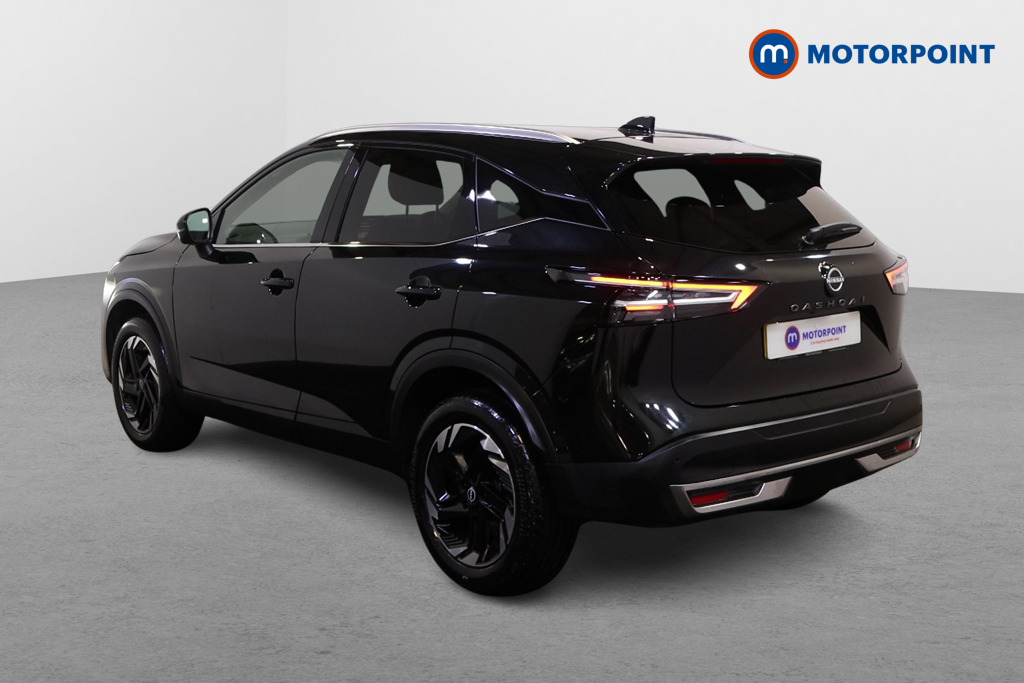 Nissan Qashqai N-Connecta Manual Petrol SUV - Stock Number (1603585) - Passenger side rear corner