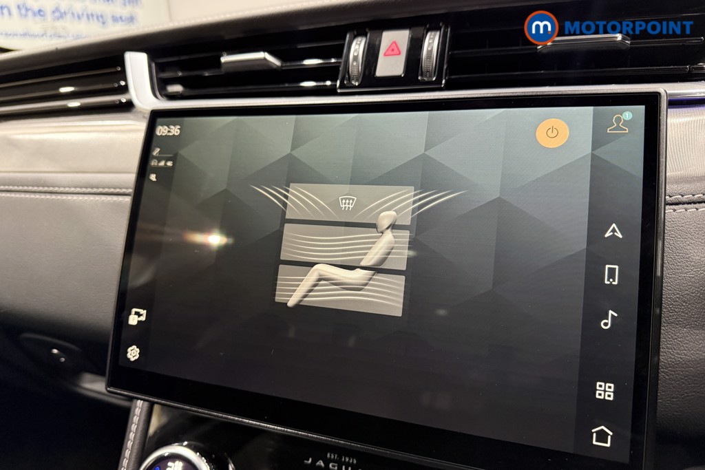 Jaguar F-Pace R-Dynamic Se Automatic Petrol SUV - Stock Number (1603696) - 13th supplementary image