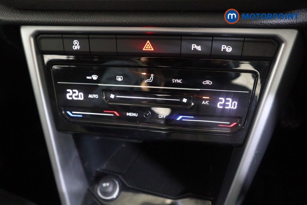 Volkswagen T-Roc Life Manual Petrol SUV - Stock Number (1603751) - 7th supplementary image
