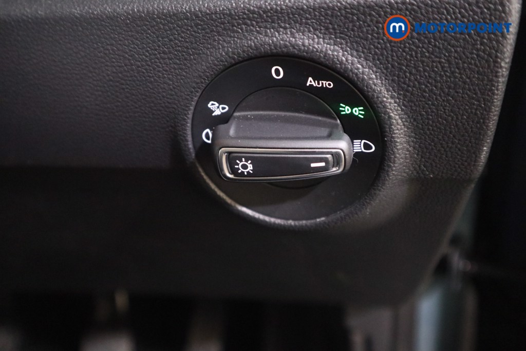 Volkswagen T-Roc Life Manual Petrol SUV - Stock Number (1603751) - 10th supplementary image