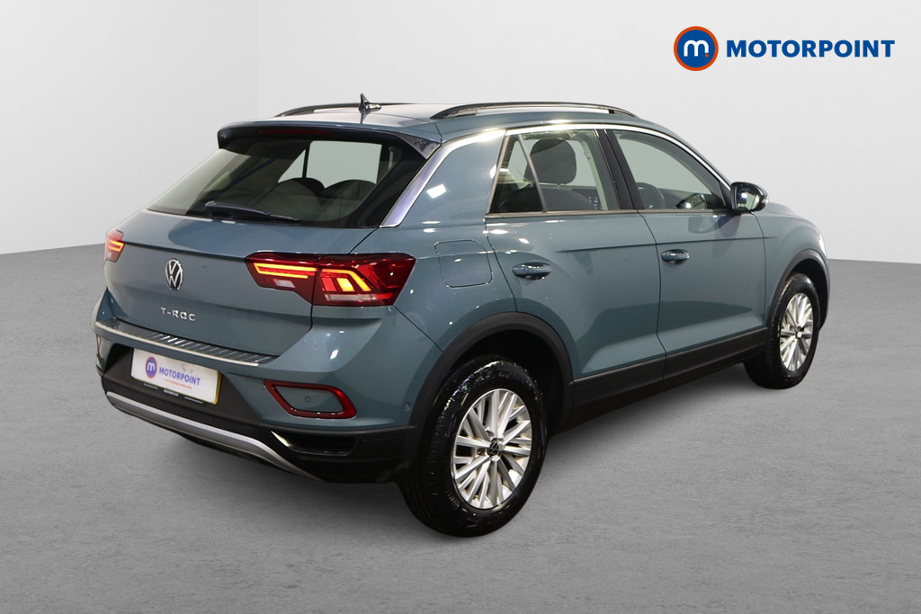 Volkswagen T-Roc Life Manual Petrol SUV - Stock Number (1603751) - Drivers side rear corner