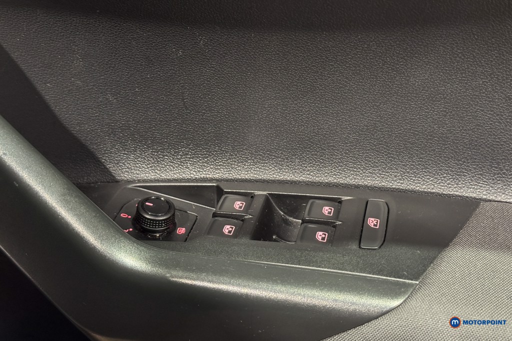 Volkswagen Polo Match Manual Petrol Hatchback - Stock Number (1604103) - 11th supplementary image