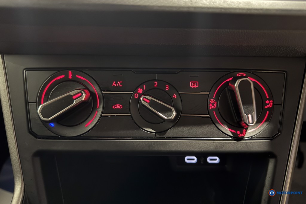 Volkswagen Polo Match Manual Petrol Hatchback - Stock Number (1604103) - 15th supplementary image